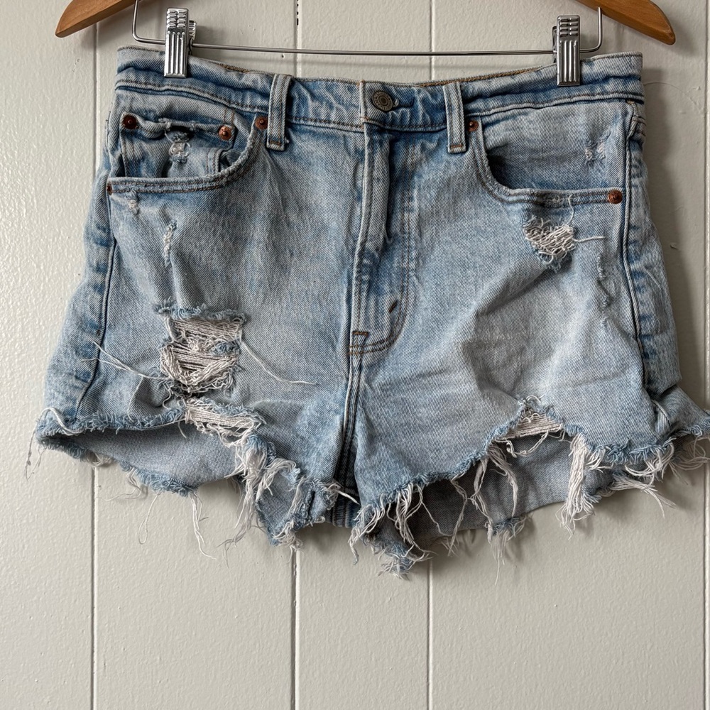 Abercrombie and Fitch High Rise Mom Short